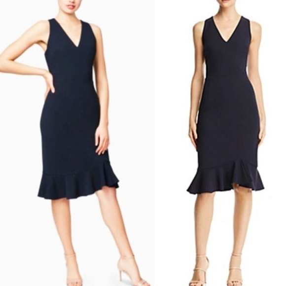 Betsey Johnson Dresses & Skirts - Betsey Johnson Sophisticated Fun Black sleeveless fit and flare dress